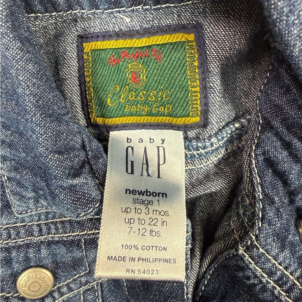 BABY GAP Classic Vintage Y2K 00s Newborn Dark Wash Denim Jean‎ Jacket Casual